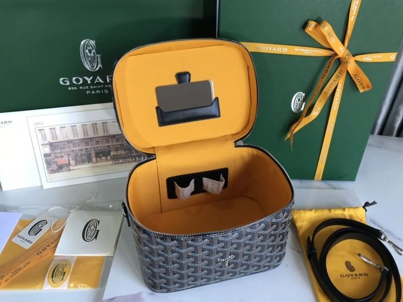 Goyard Cosmetic Bags TravelReady 59153