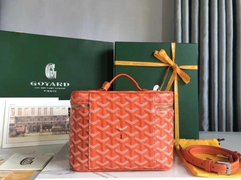 Compact Goyard Cosmetic Bags 59178