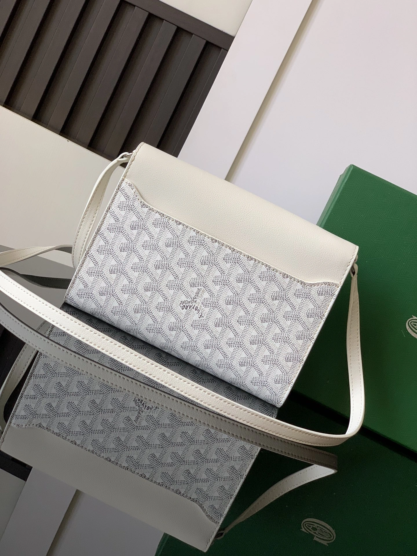Goyard Satchel Bags Affordable 64938