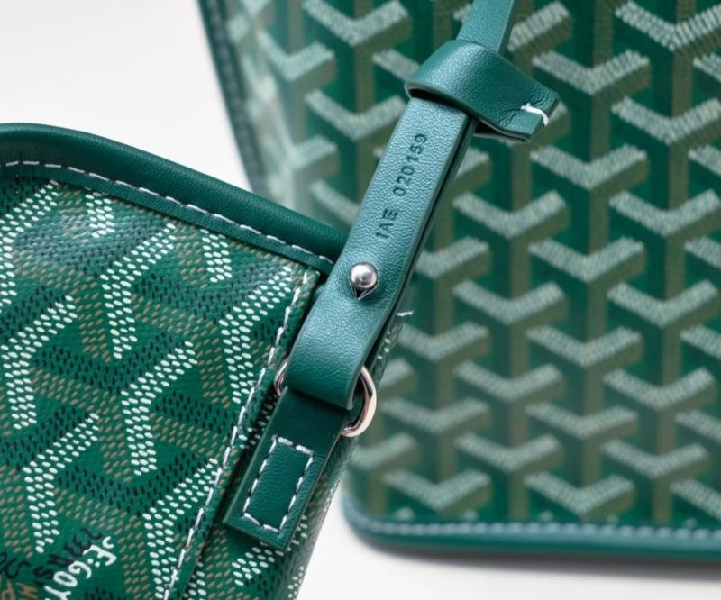 UrbanChic Goyard Shopping Bags 89166