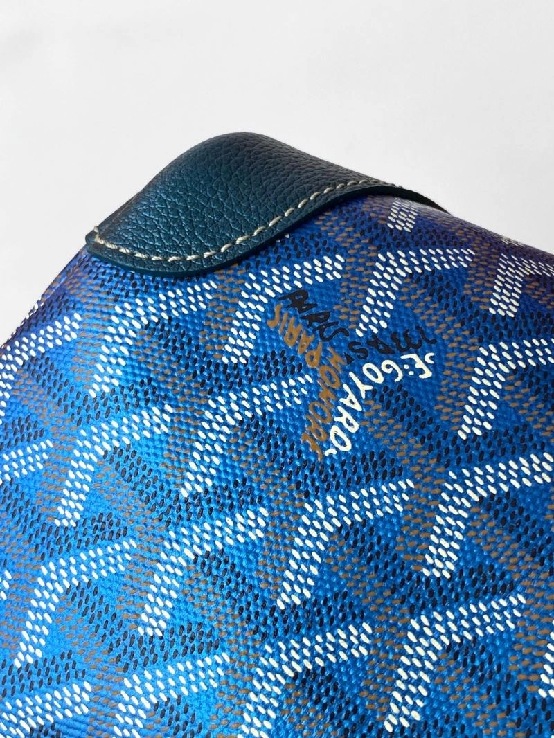 Goyard Shopping Bags Sleek 62109