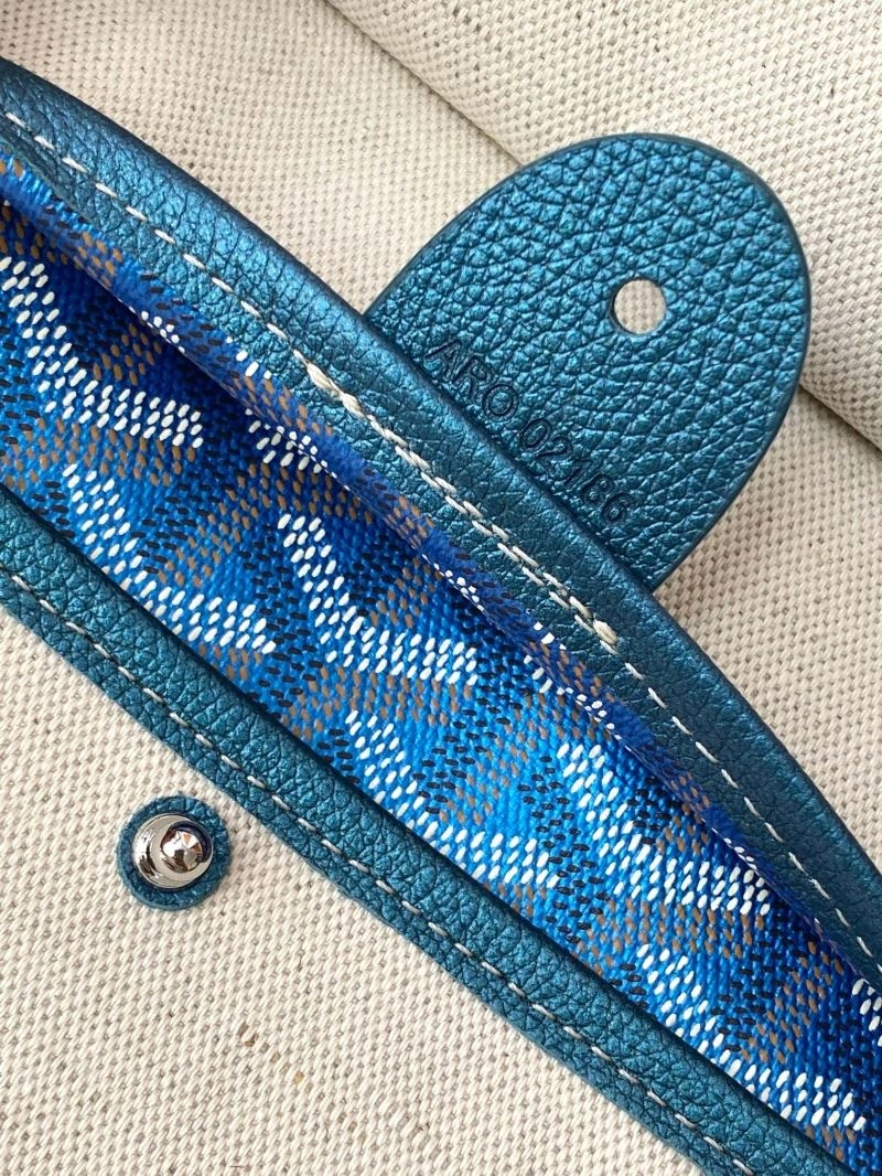 Goyard Shopping Bags Sleek 62109