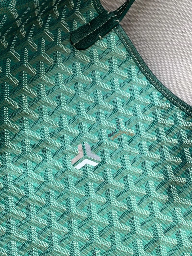 Neat Goyard Shopping Bags 62101