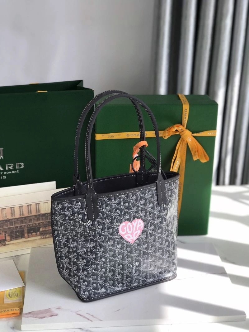 WeatherProof Goyard Shopping Bags 67504