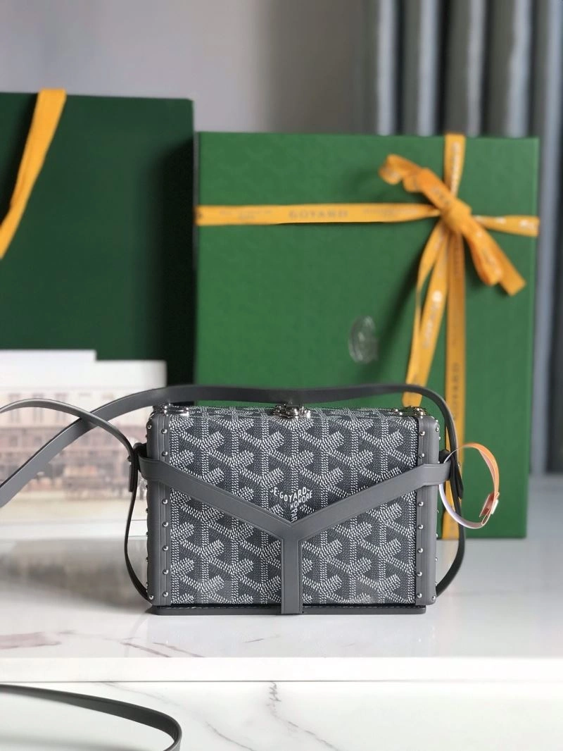 SunProtective Goyard Suitcase 58833