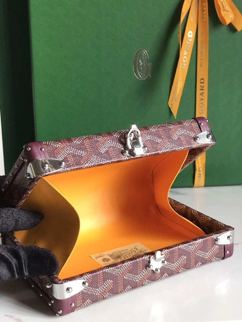 Goyard Suitcase WeatherProof 58820