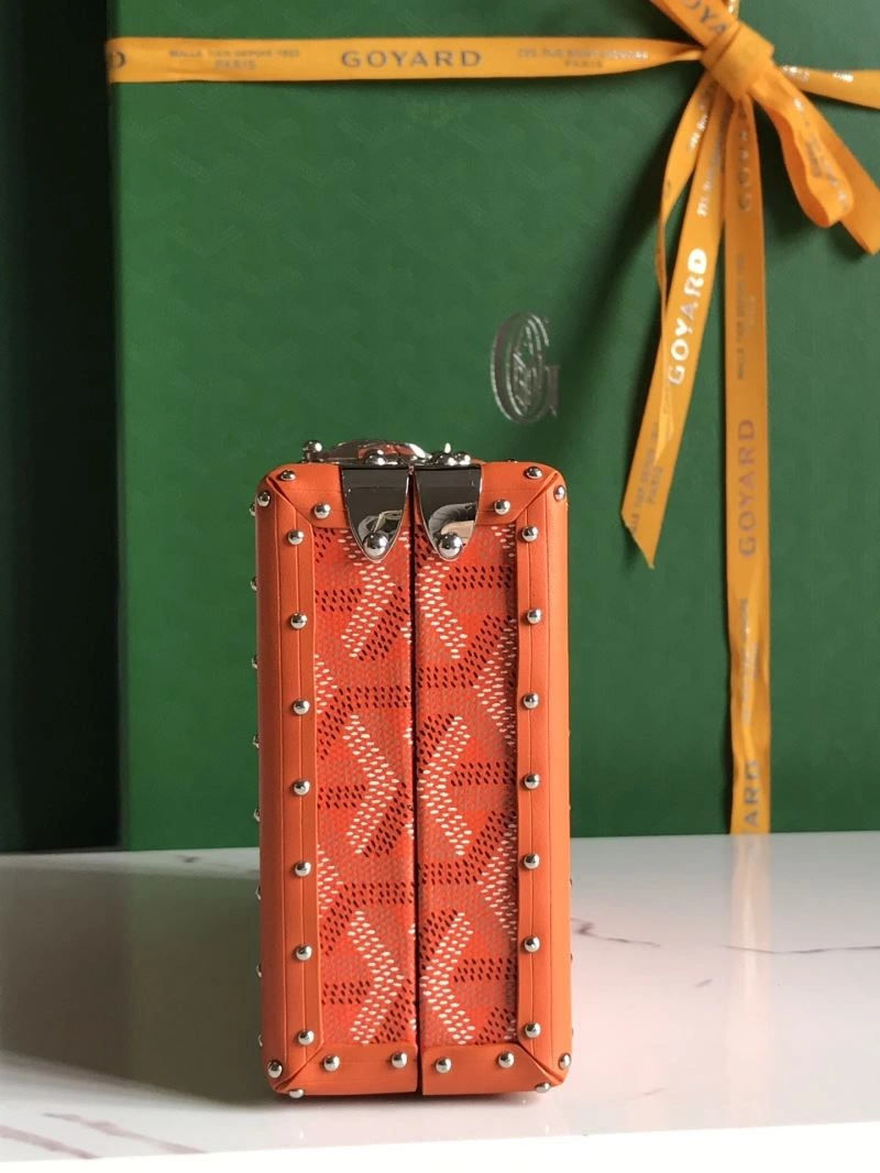 Goyard Suitcase Refined 58821