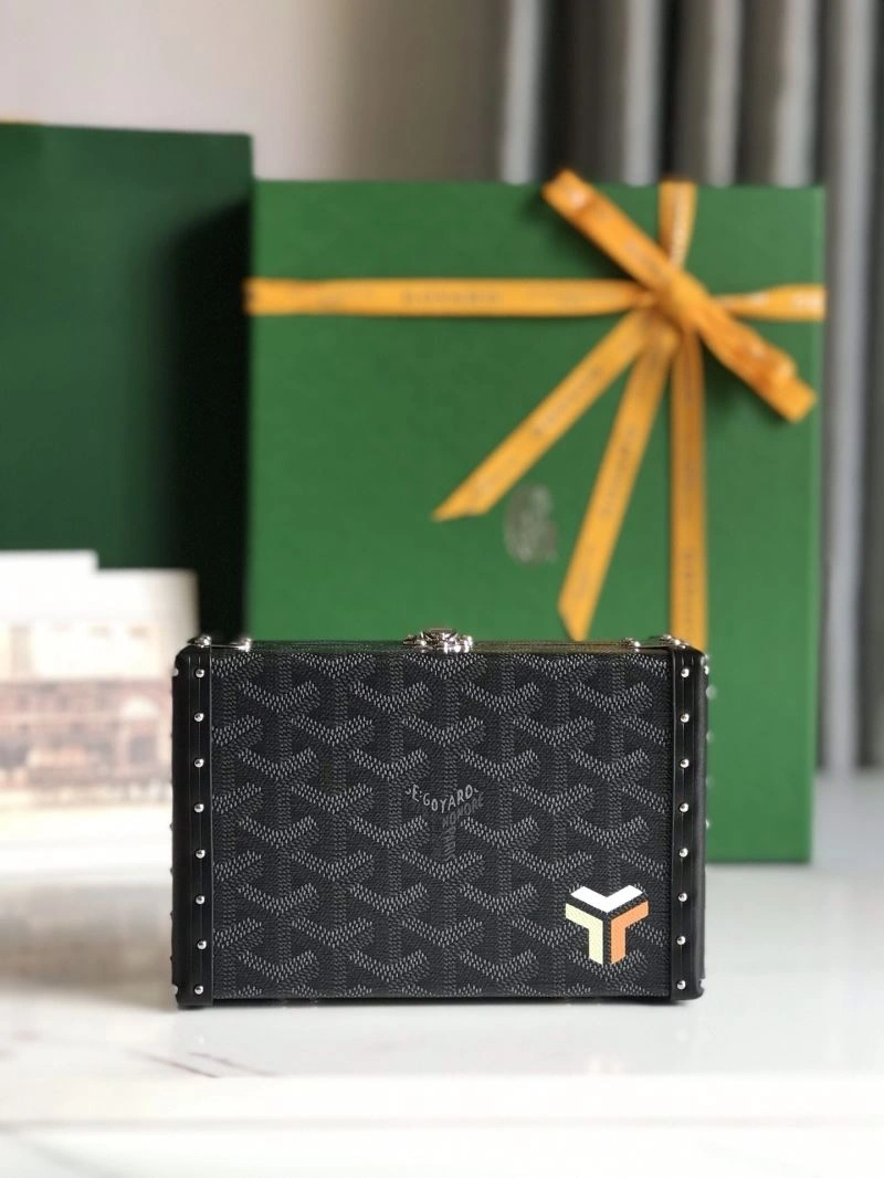 Goyard Suitcase EasyCare 58828