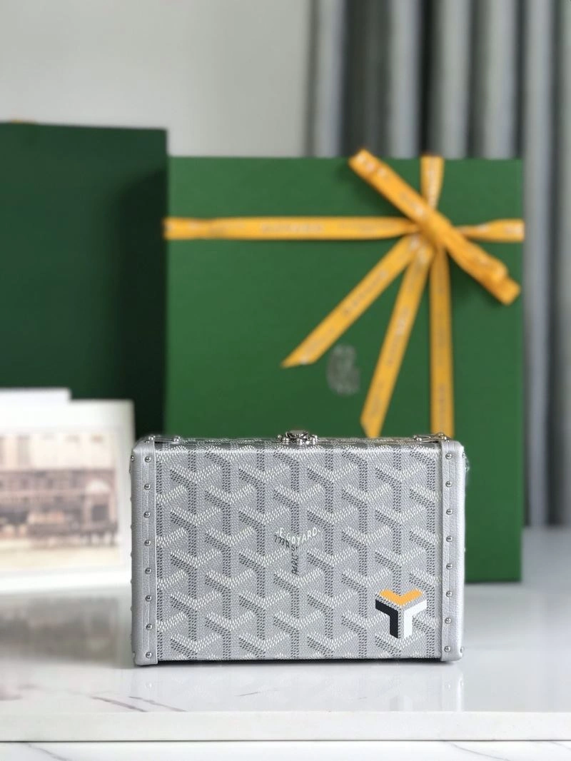 Goyard Suitcase Fashionable 58815