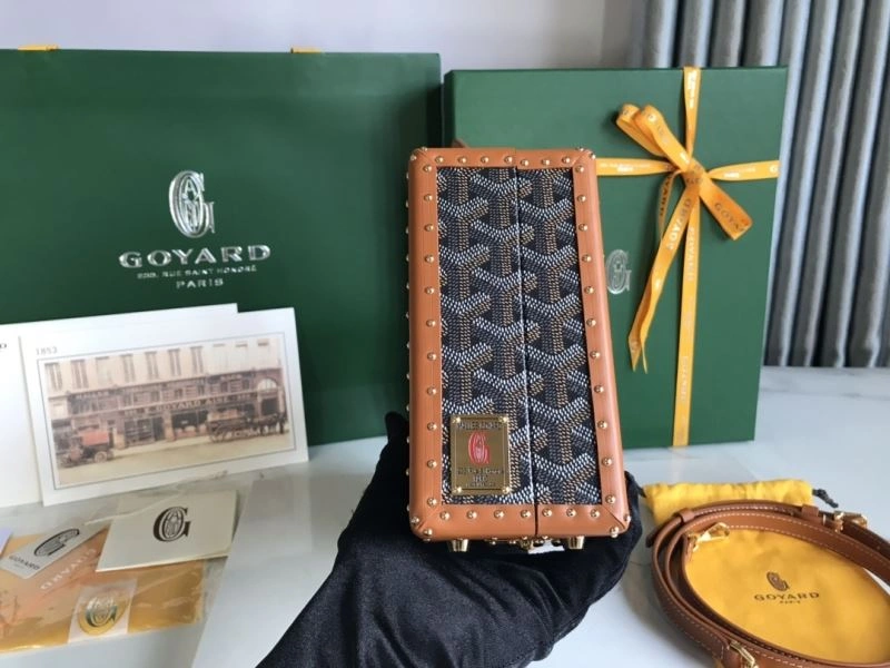 Functional Goyard Suitcase 58817