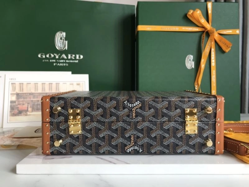 Functional Goyard Suitcase 58817