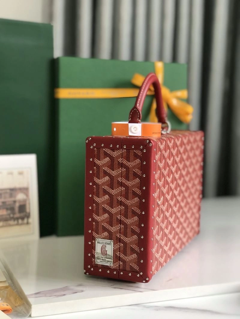 Snug Goyard Suitcase 58812