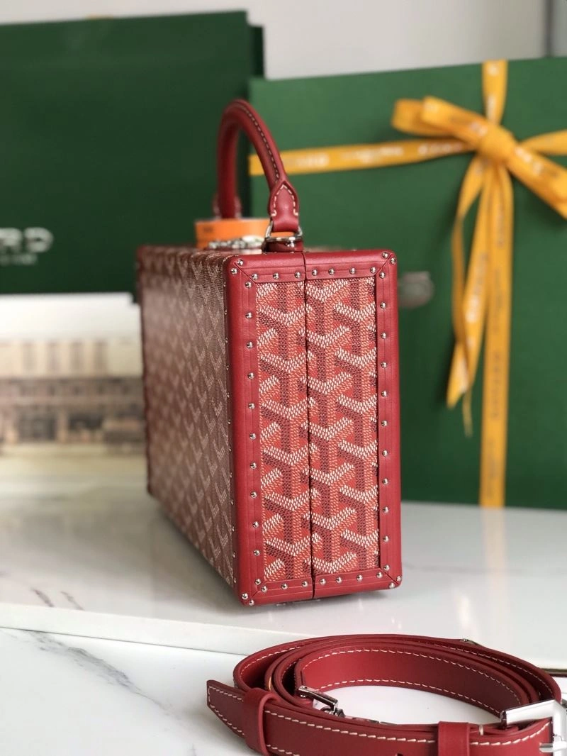 Snug Goyard Suitcase 58812
