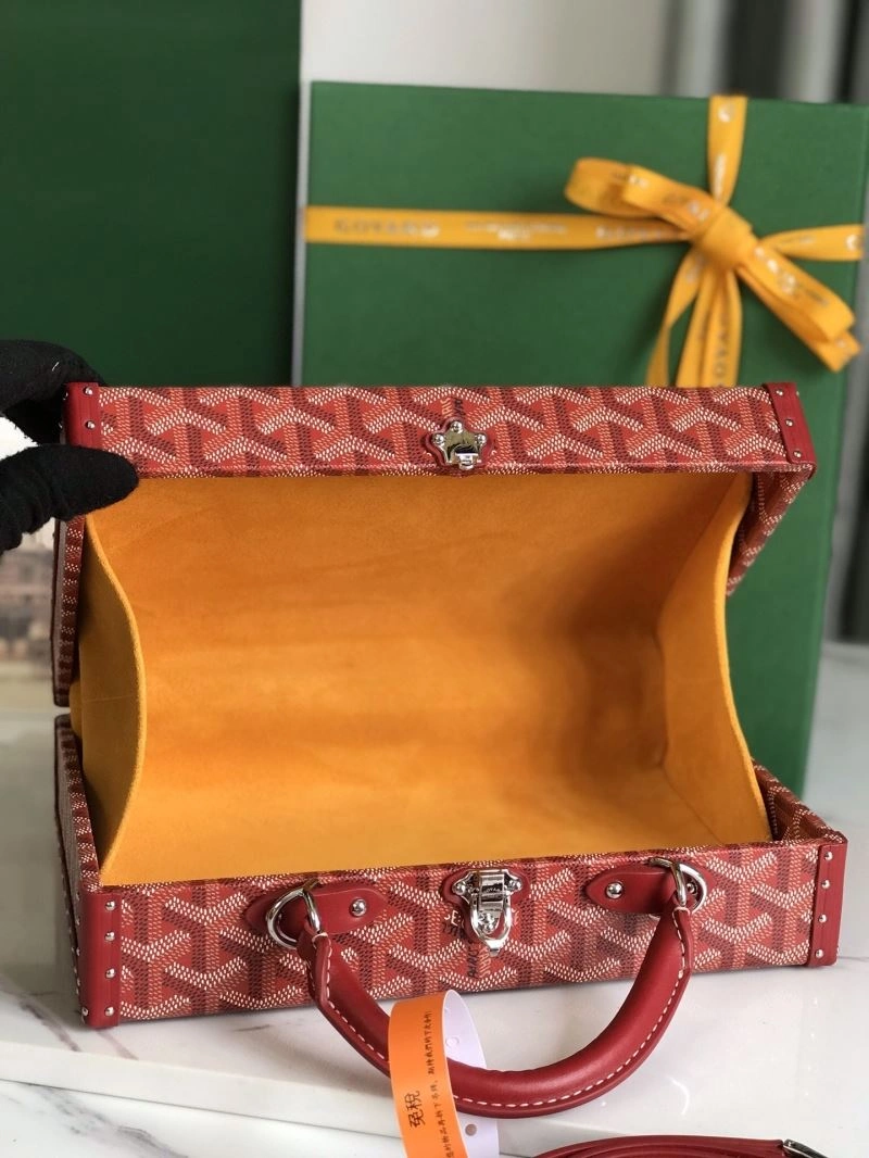 Snug Goyard Suitcase 58812