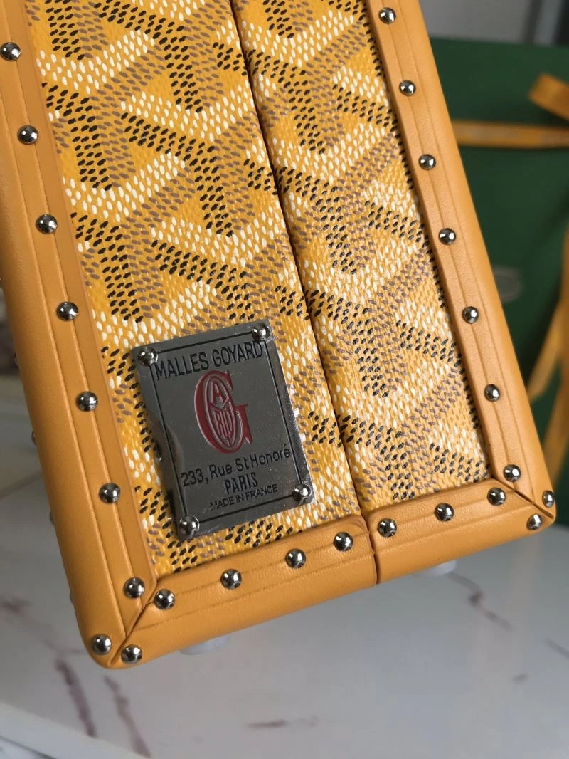 Sustainable Goyard Suitcase 58811