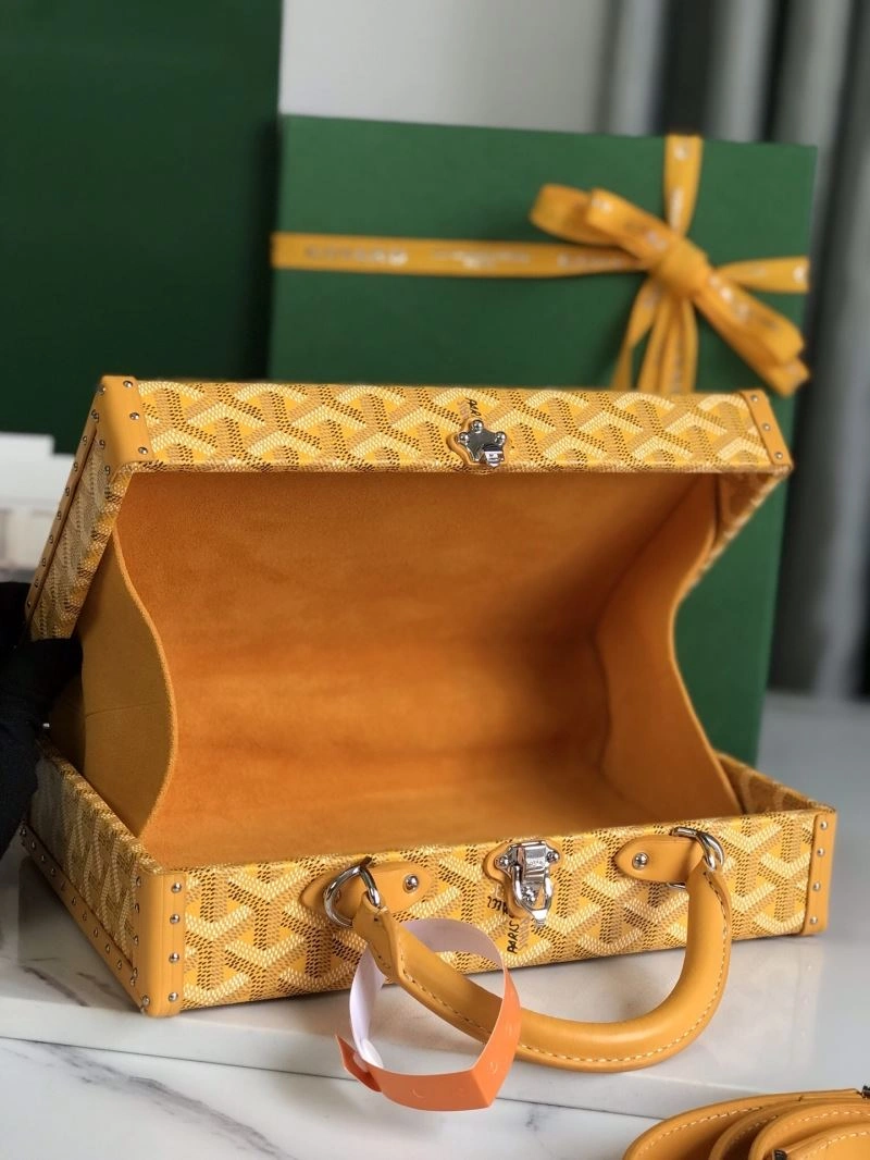 Sustainable Goyard Suitcase 58811