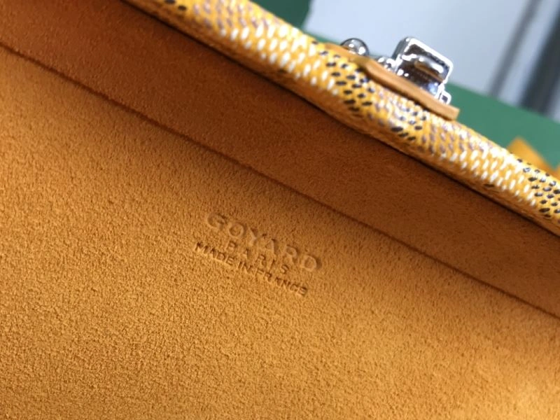 Sustainable Goyard Suitcase 58811