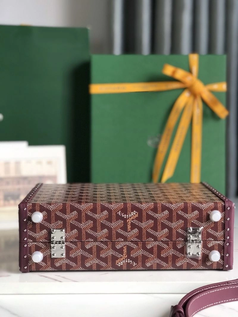 Durable Goyard Suitcase 58808