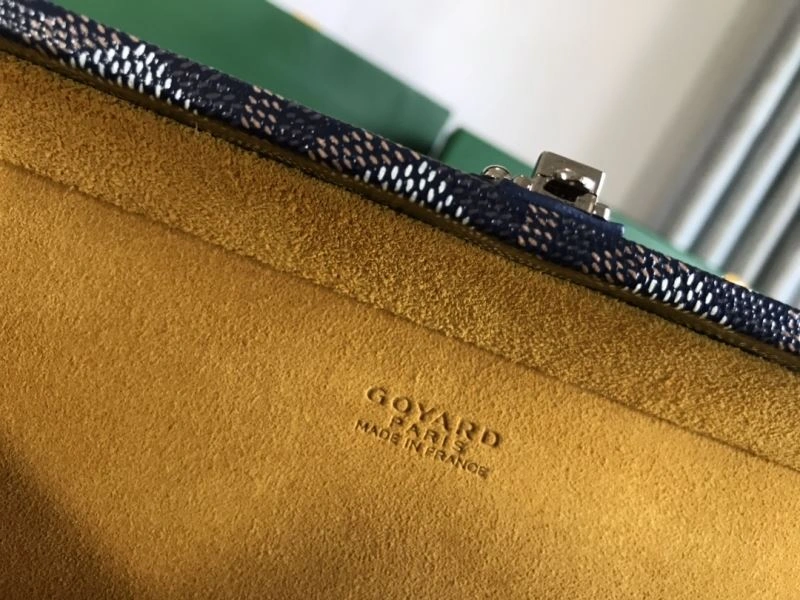 Stretchable Goyard Suitcase 58804