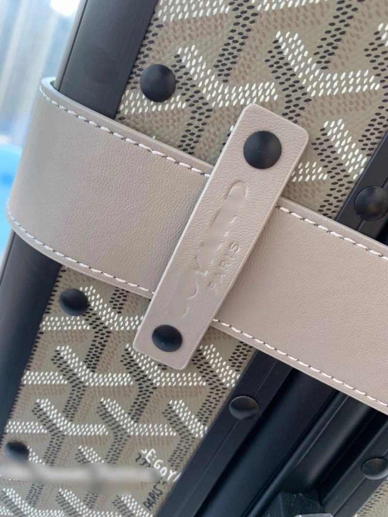 AllSeason Goyard Suitcase 65714