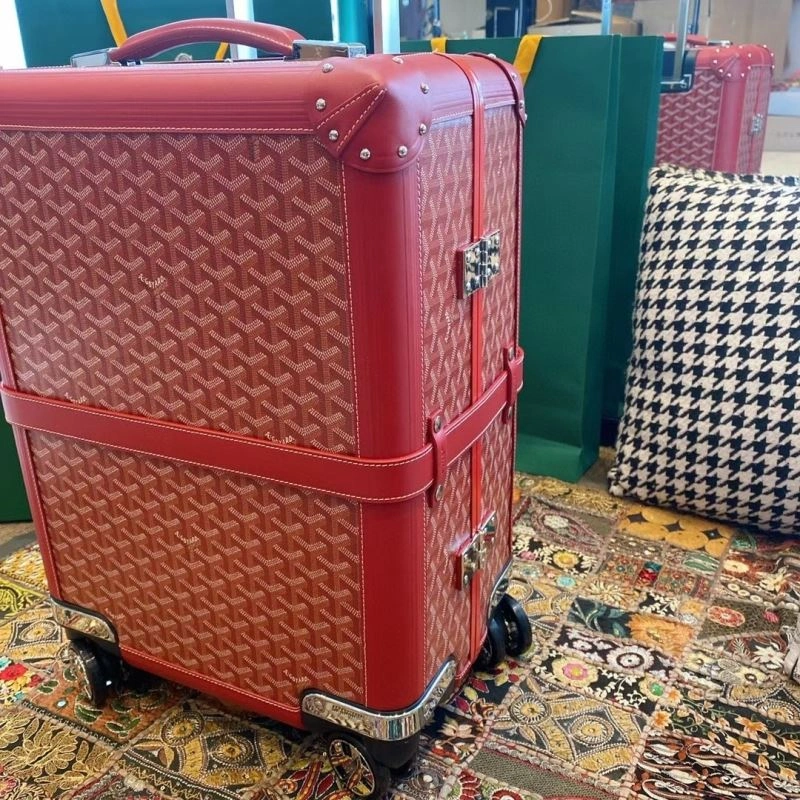 Resilient Goyard Suitcase 69436
