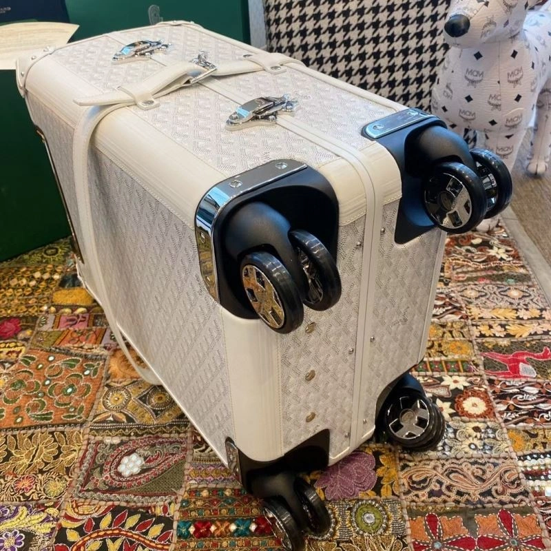 Trendsetting Goyard Suitcase 69443