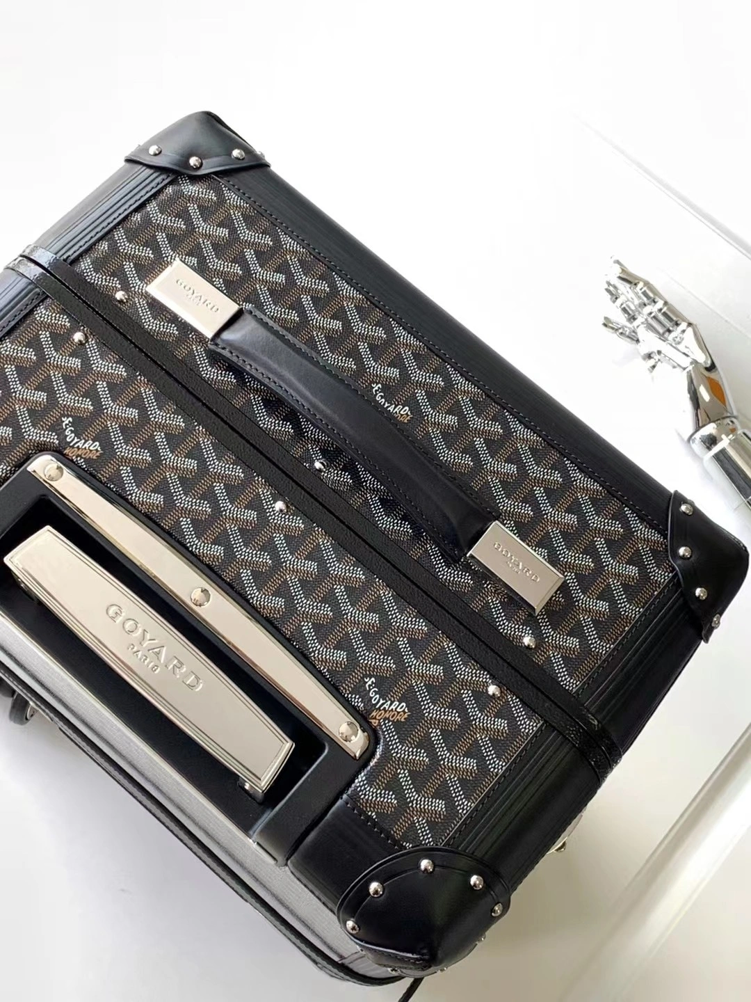 Cozy Goyard Suitcase 65047