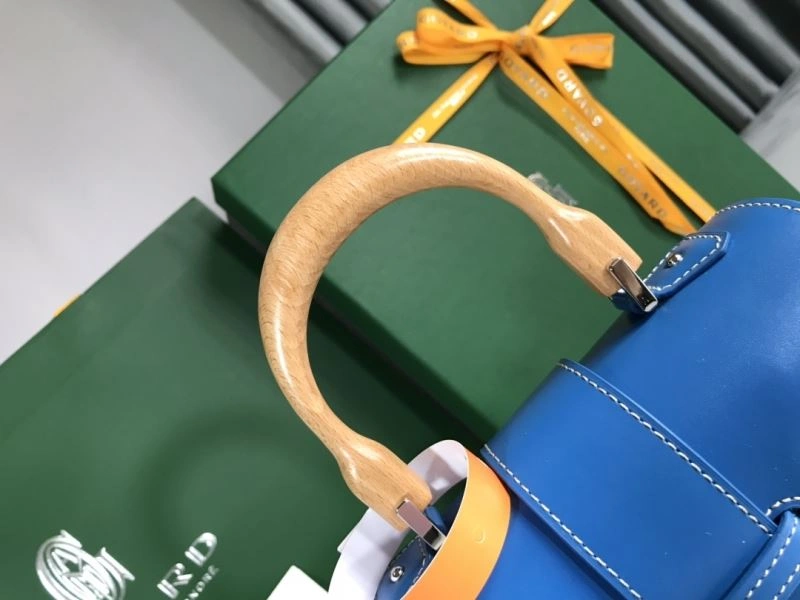 Sporty Goyard Top Handle Bags 58782