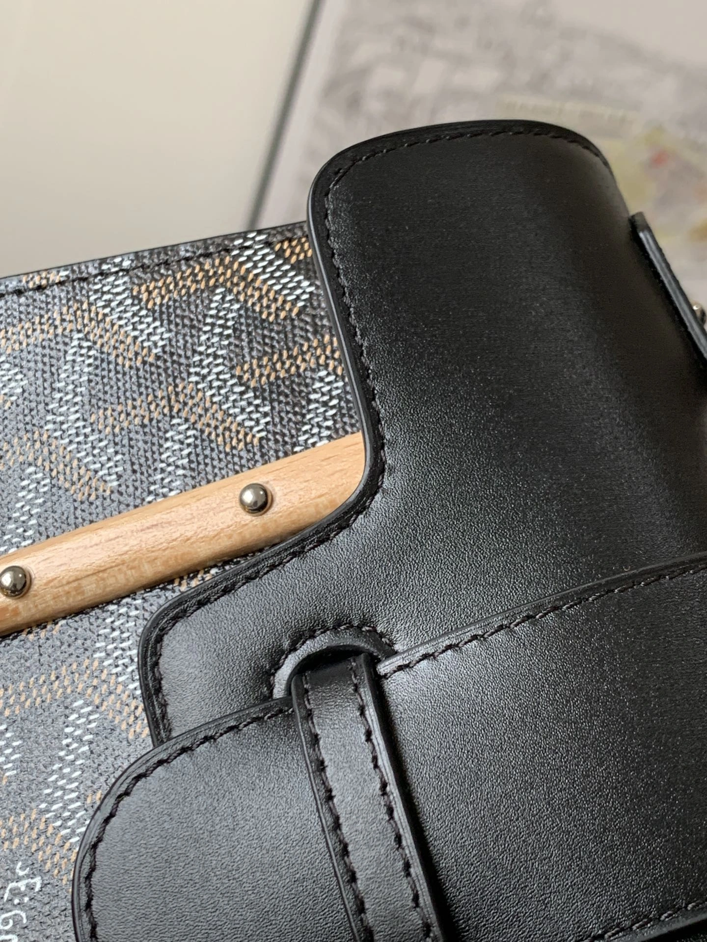 Goyard Top Handle Bags Versatile 65038