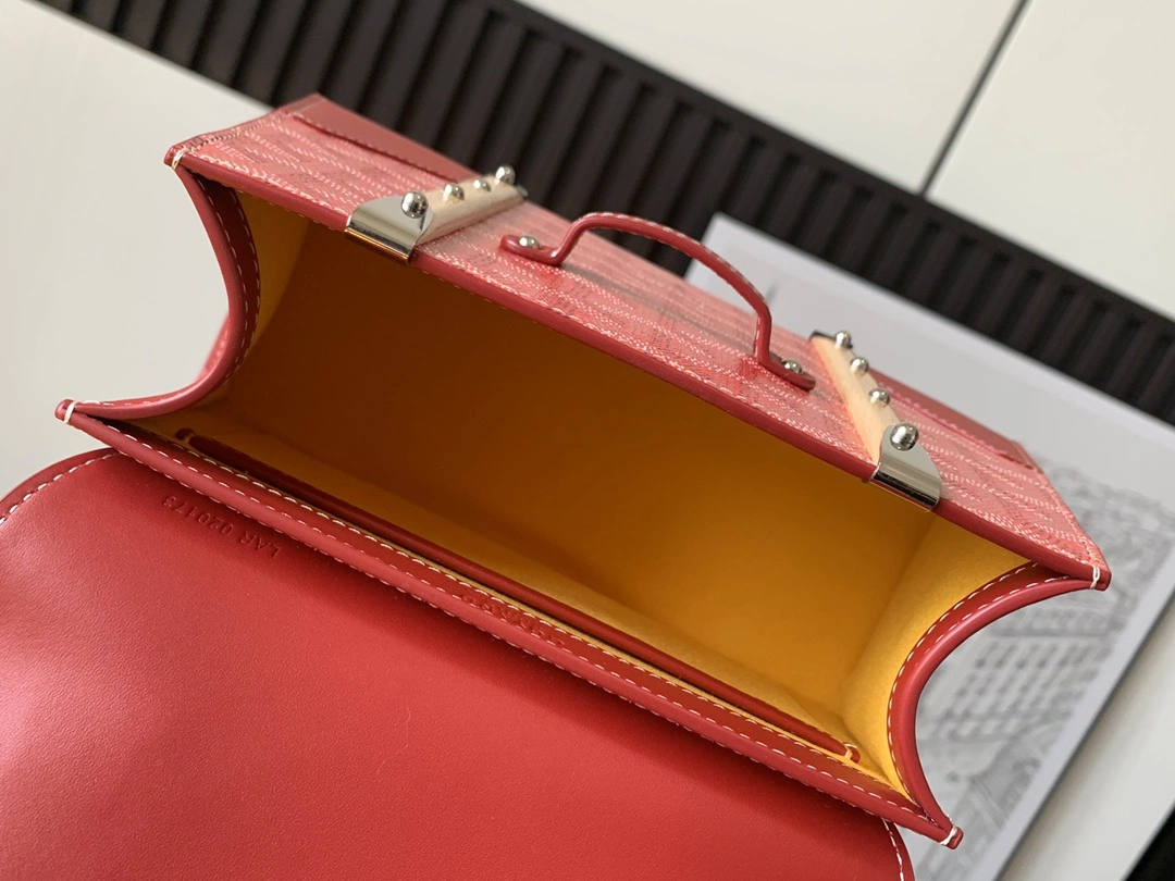 Compact Goyard Top Handle Bags 65033