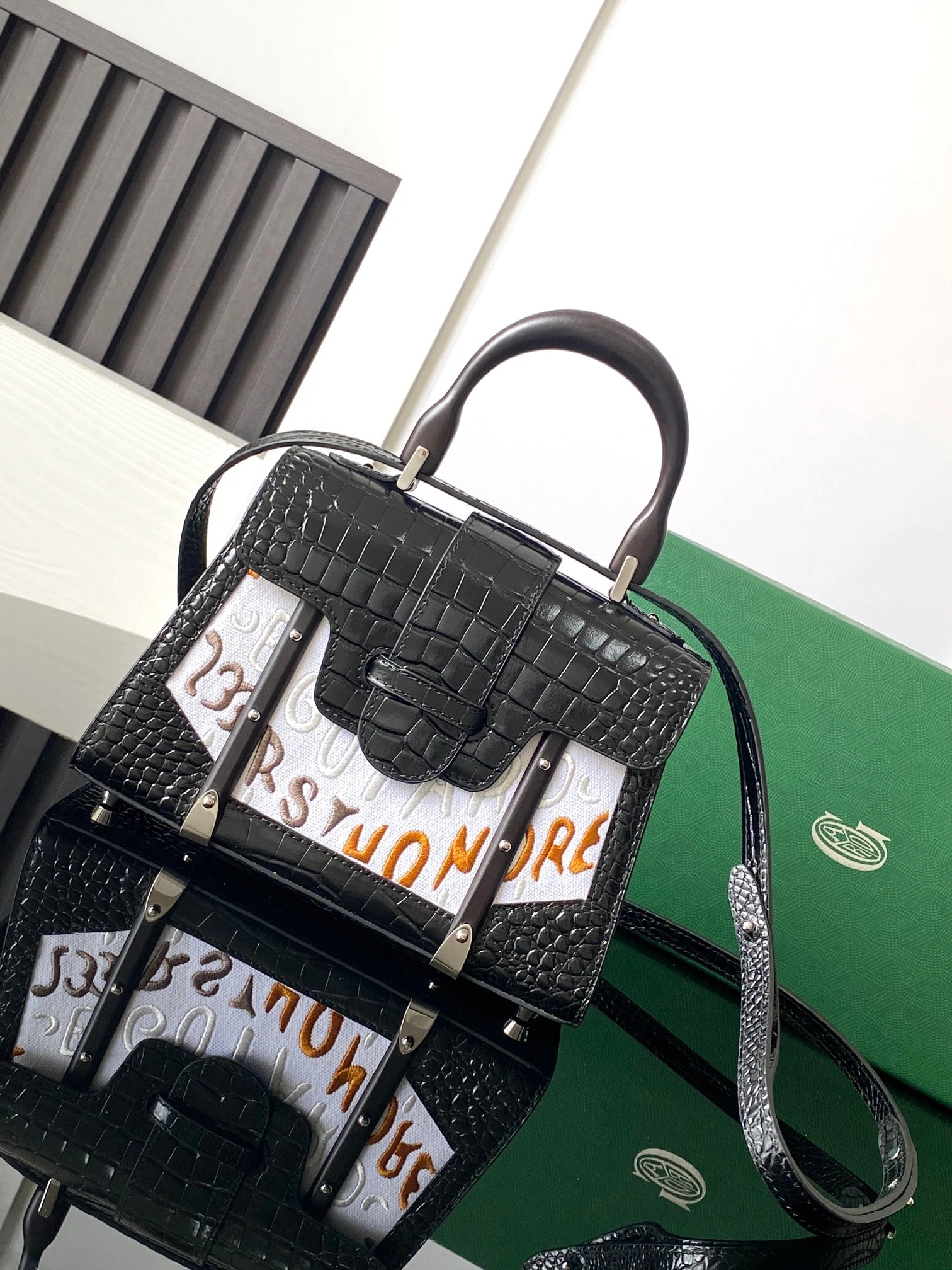 MoistureWicking Goyard Top Handle Bags 64979