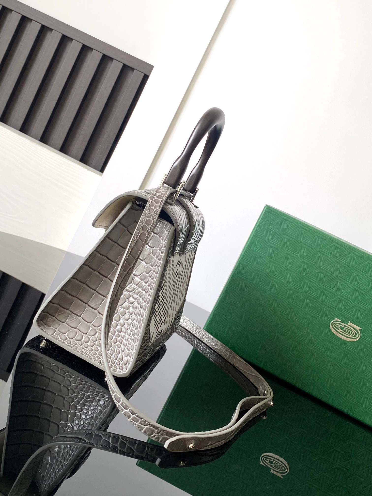 Goyard Top Handle Bags Cozy 64932