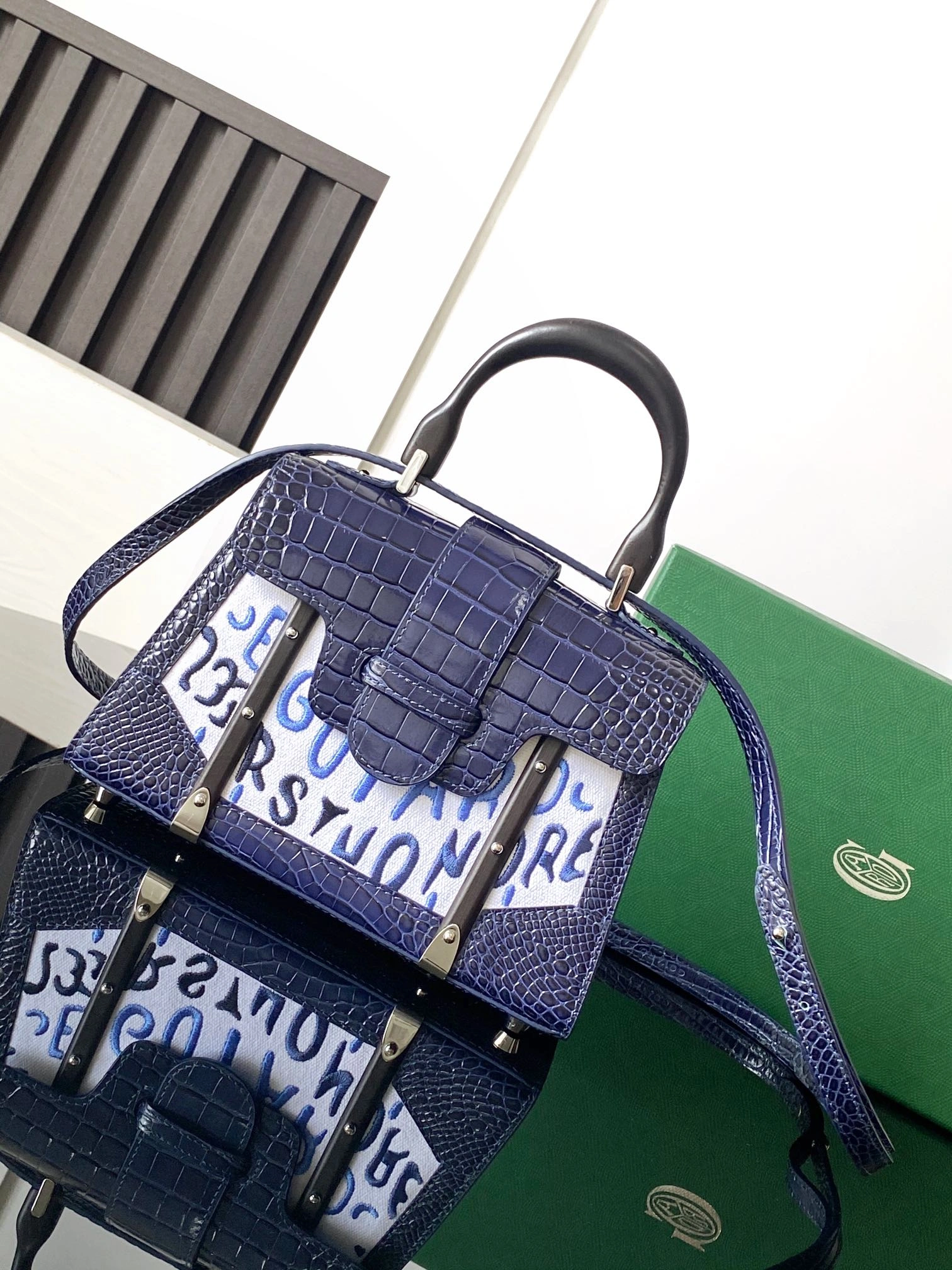 Goyard Top Handle Bags Comfortable 64928
