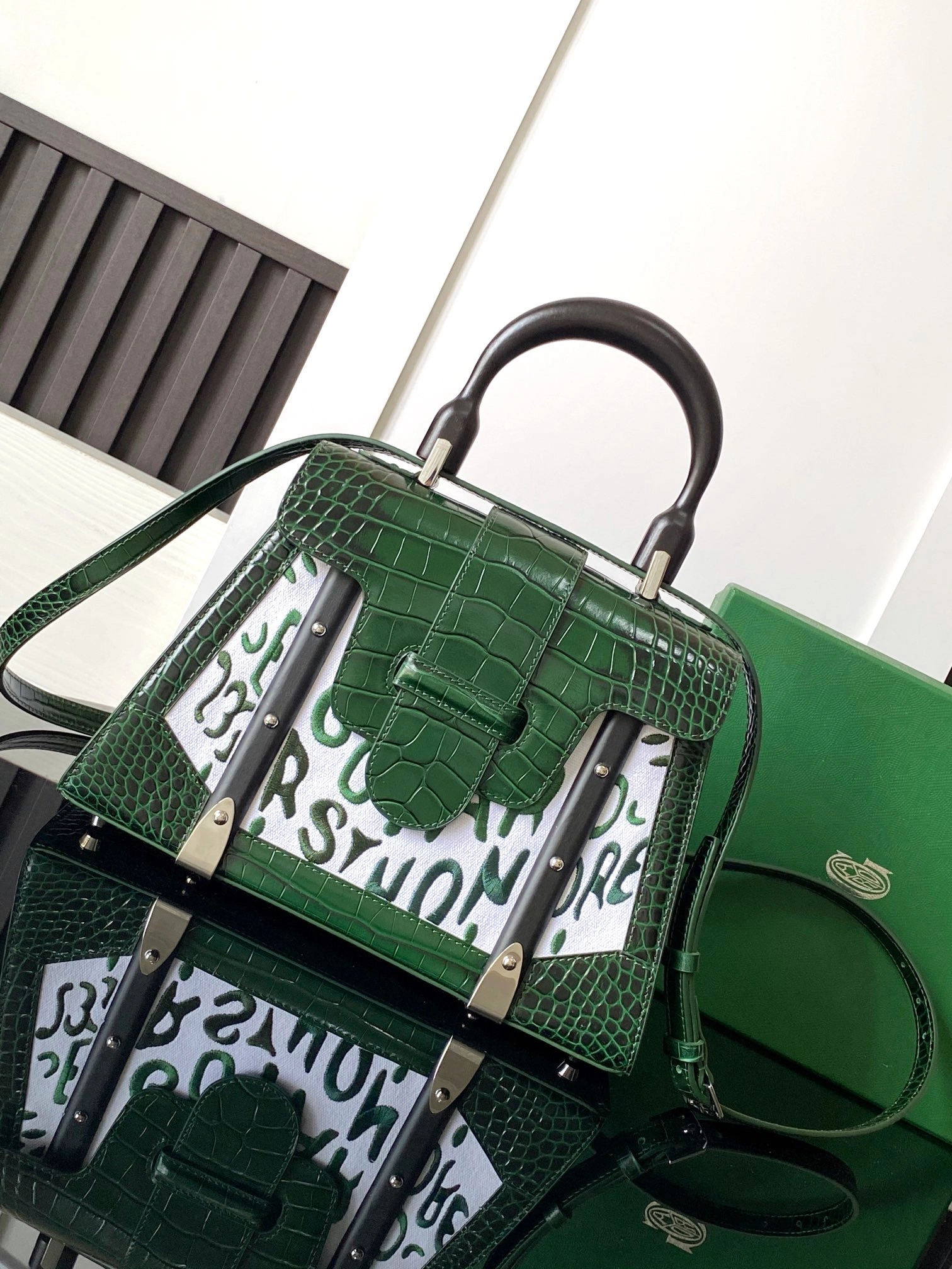 Sustainable Goyard Top Handle Bags 64921