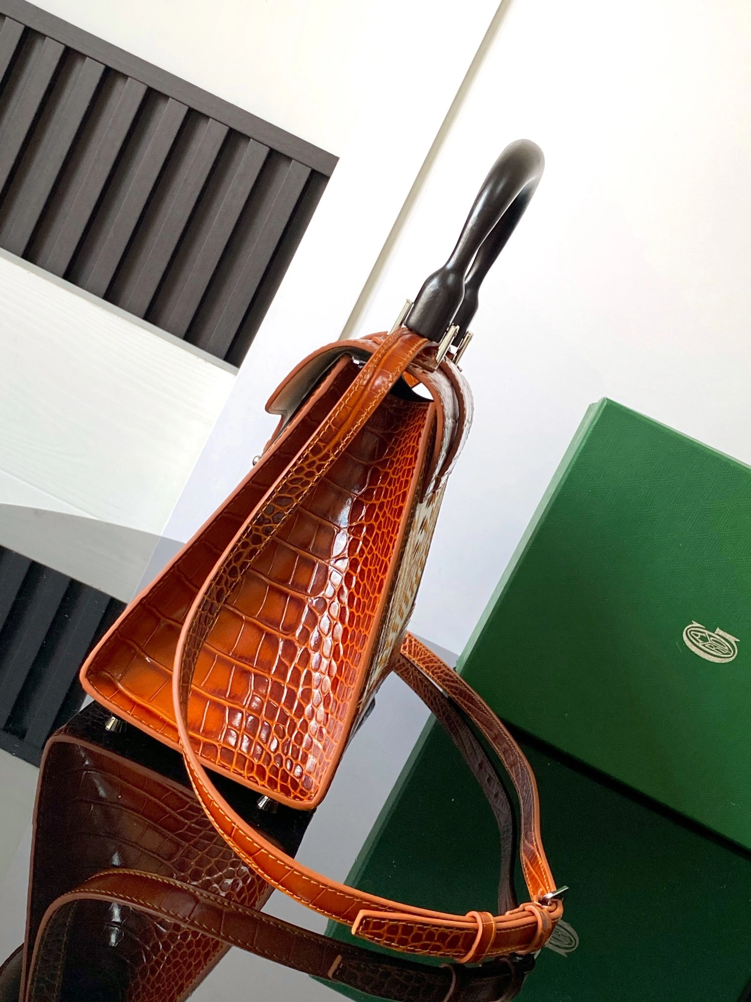 Sleek Goyard Top Handle Bags 64923