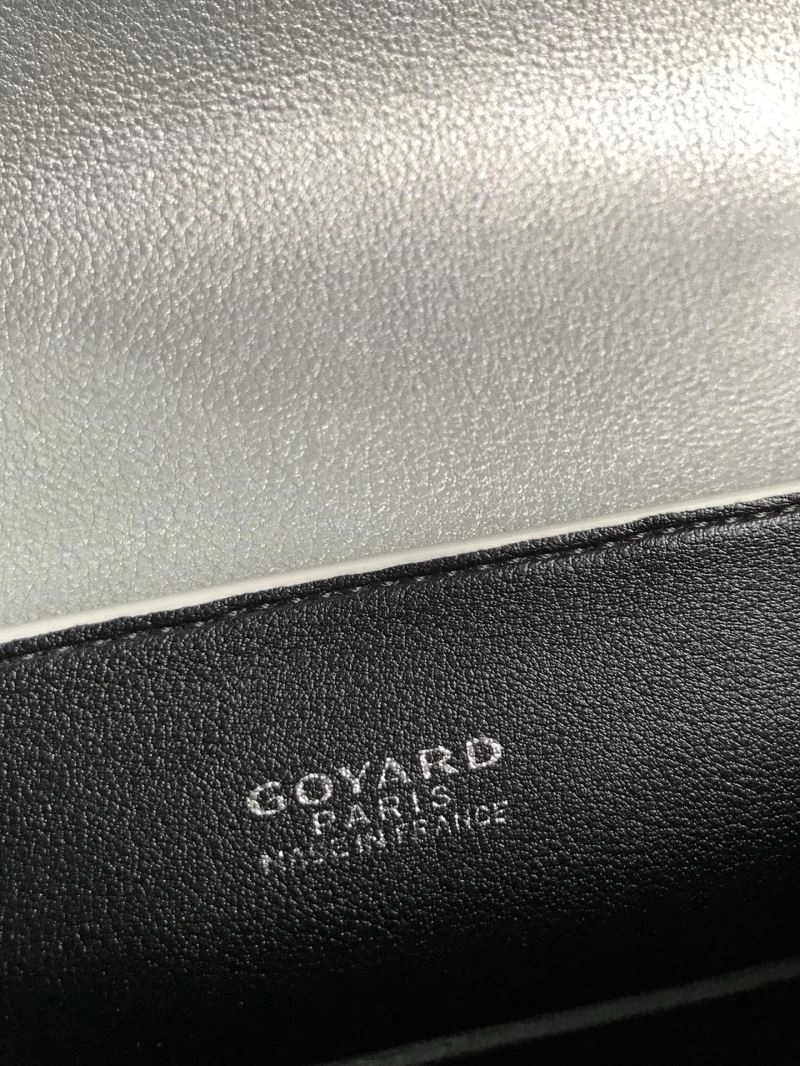 ModernLook Goyard Top Handle Bags 61851