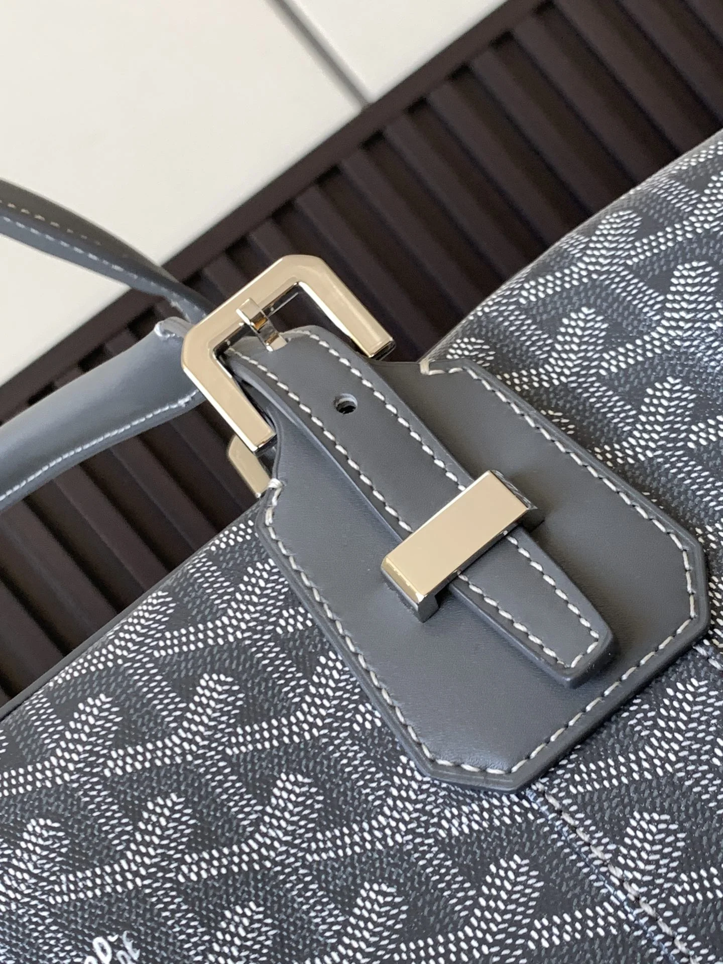 Flexible Goyard Travel Bags 37648