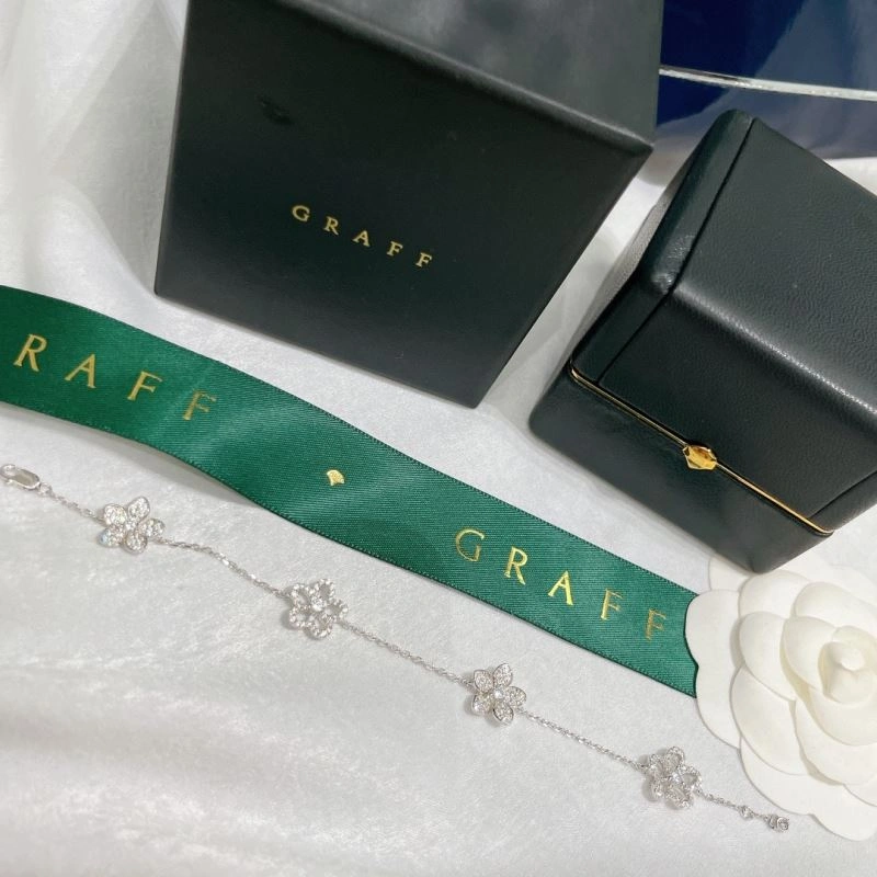Casual Graff Bracelets 214226