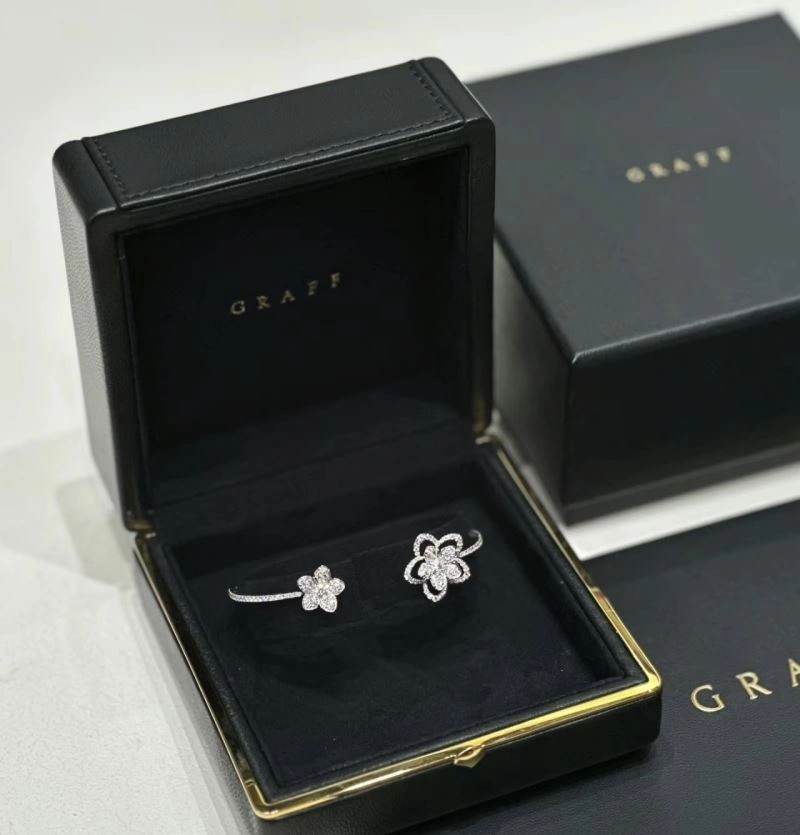 Elegant Graff Bracelets 214225