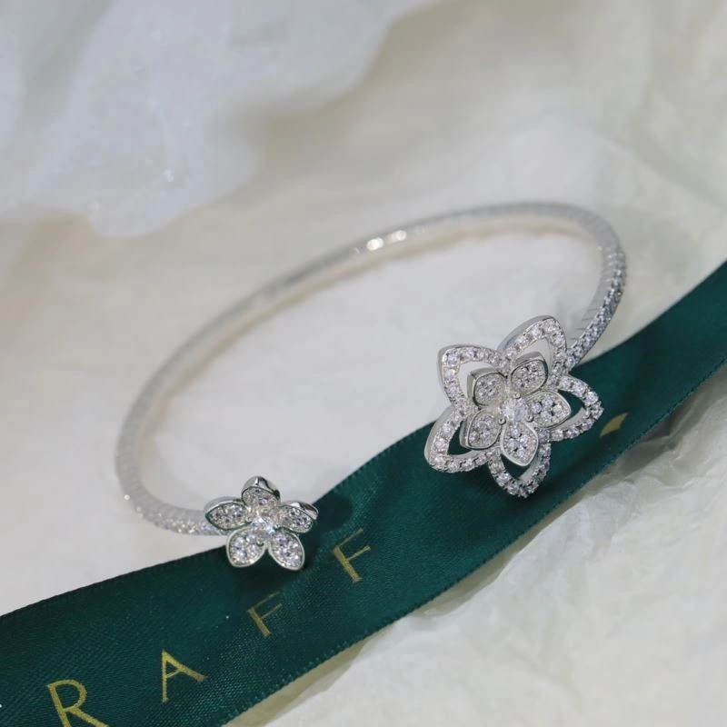 Elegant Graff Bracelets 214225