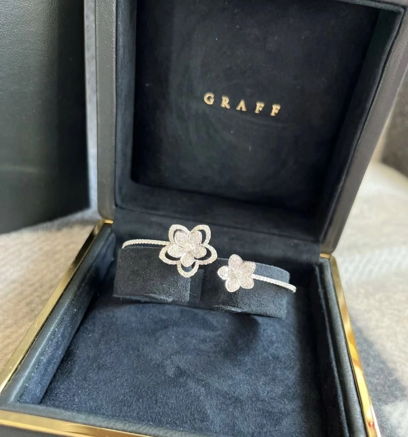 Elegant Graff Bracelets 214225