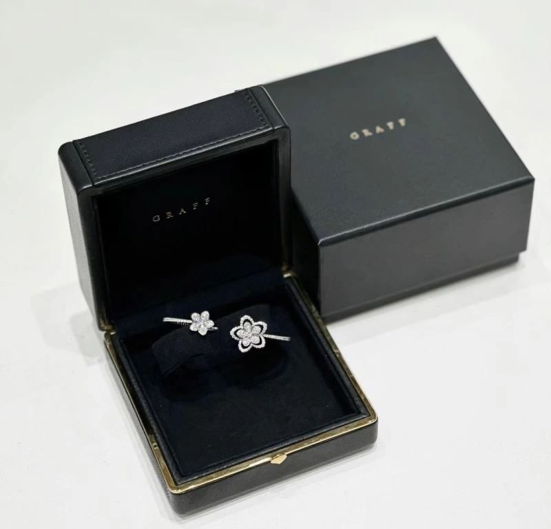 Elegant Graff Bracelets 214225