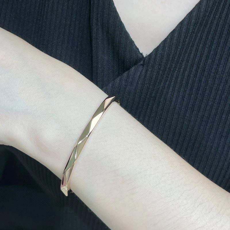 Graff Bracelets Upgraded 212070