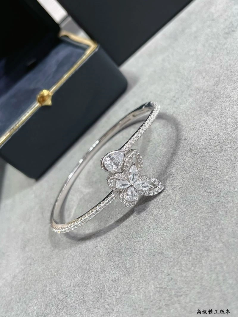 Graff Bracelets Stylish 210691
