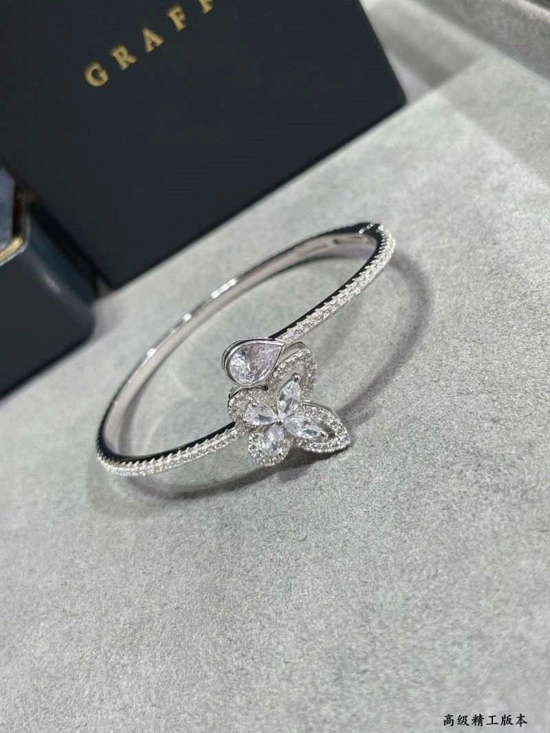 Graff Bracelets Stylish 210691