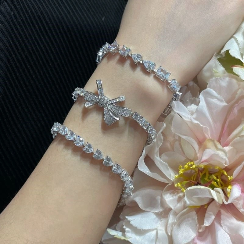 Lightweight Graff Bracelets 209810