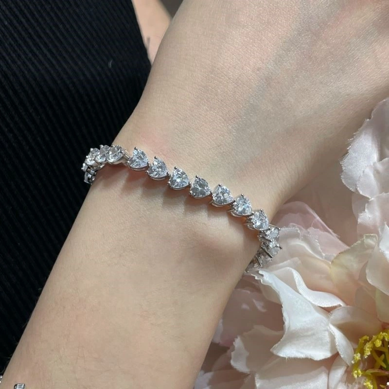 Lightweight Graff Bracelets 209810