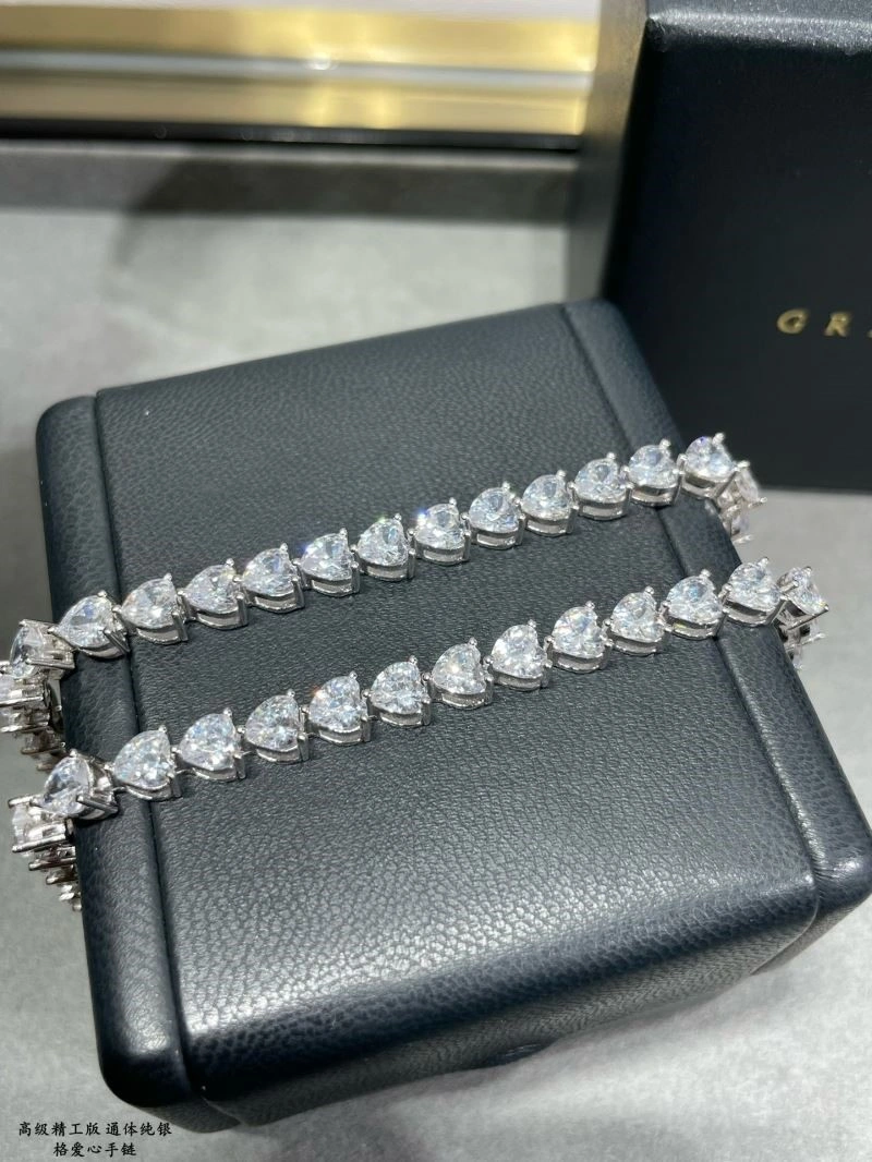 Lightweight Graff Bracelets 209810
