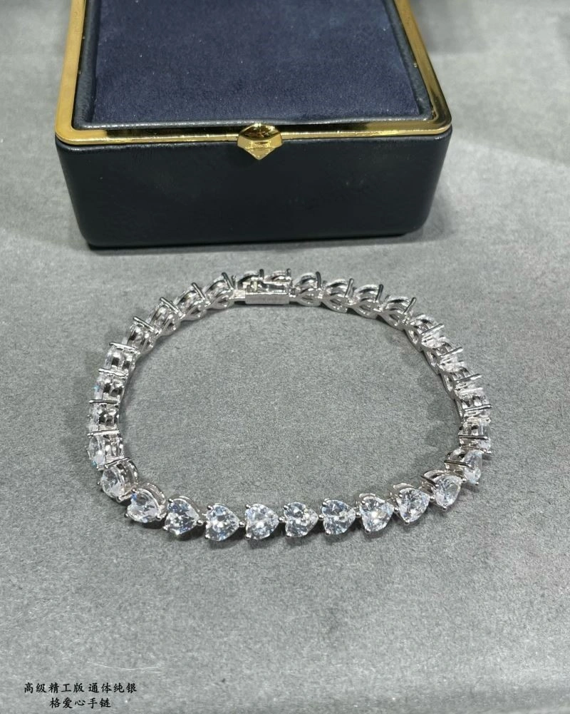 Lightweight Graff Bracelets 209810