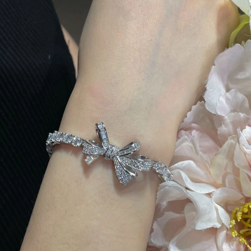 Refined Graff Bracelets 209792